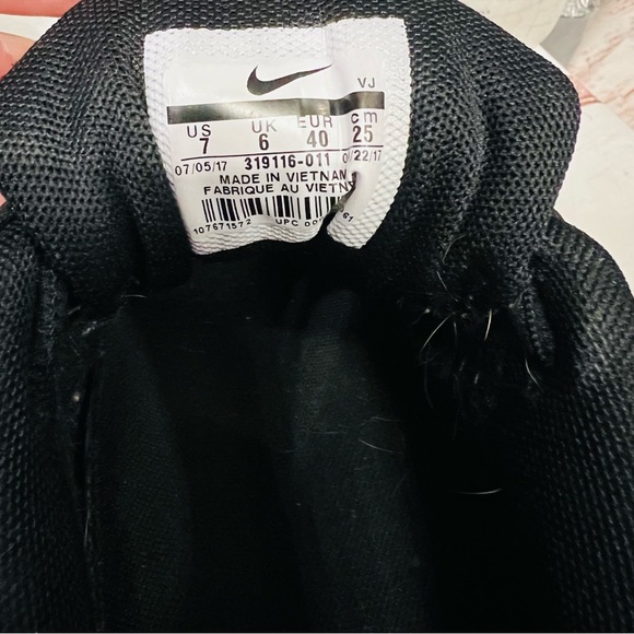 Men’s Nike MatchAir Torch 3 Athletic Shoes - Picture 7 of 8